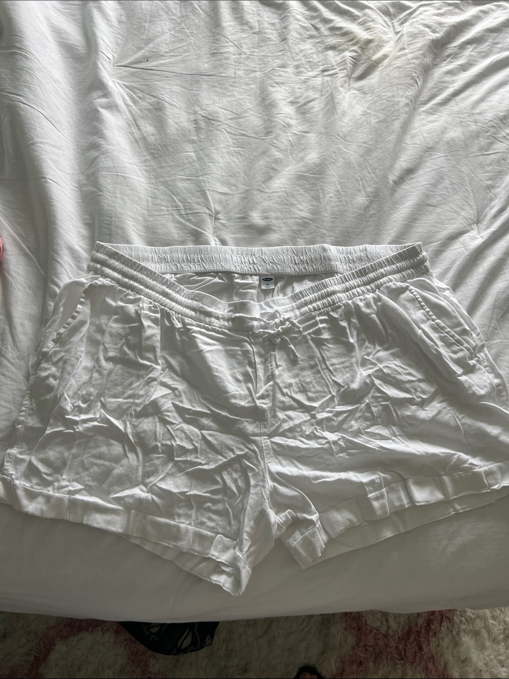 Old Navy White Women's Drawstring Shorts